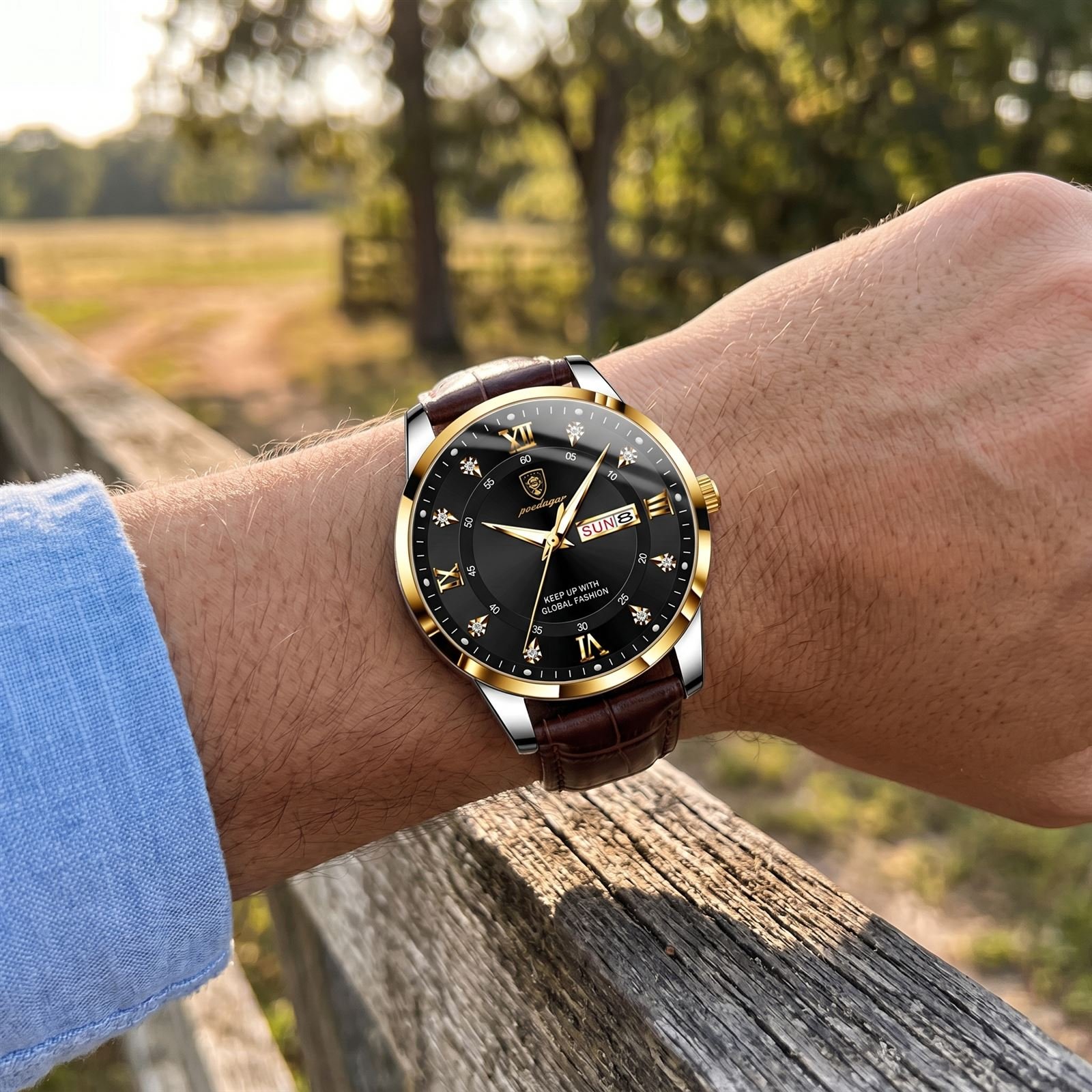 Classico Cuir cadran noir — porté au poignet
